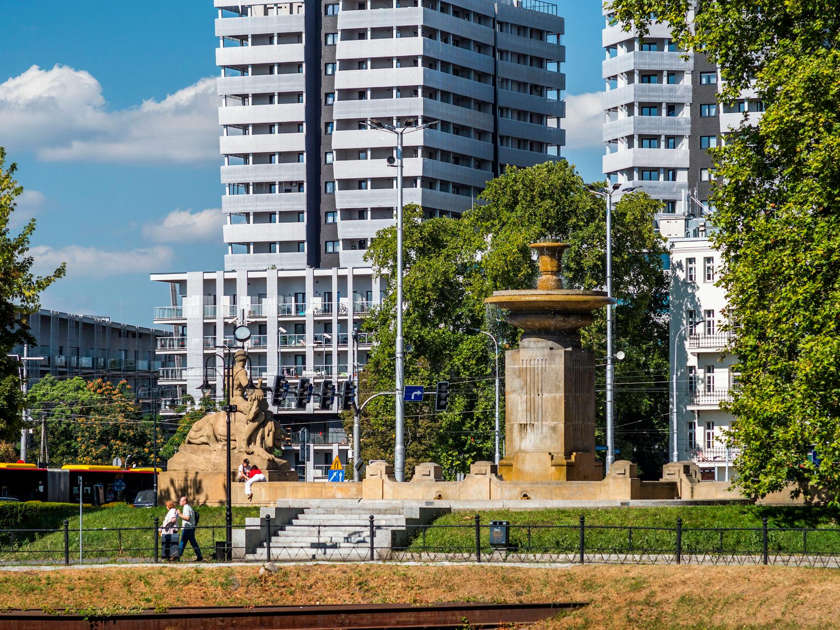 Mapa Kolna z ikonami symbolizującymi projekty finansowane z Funduszy Europejskich